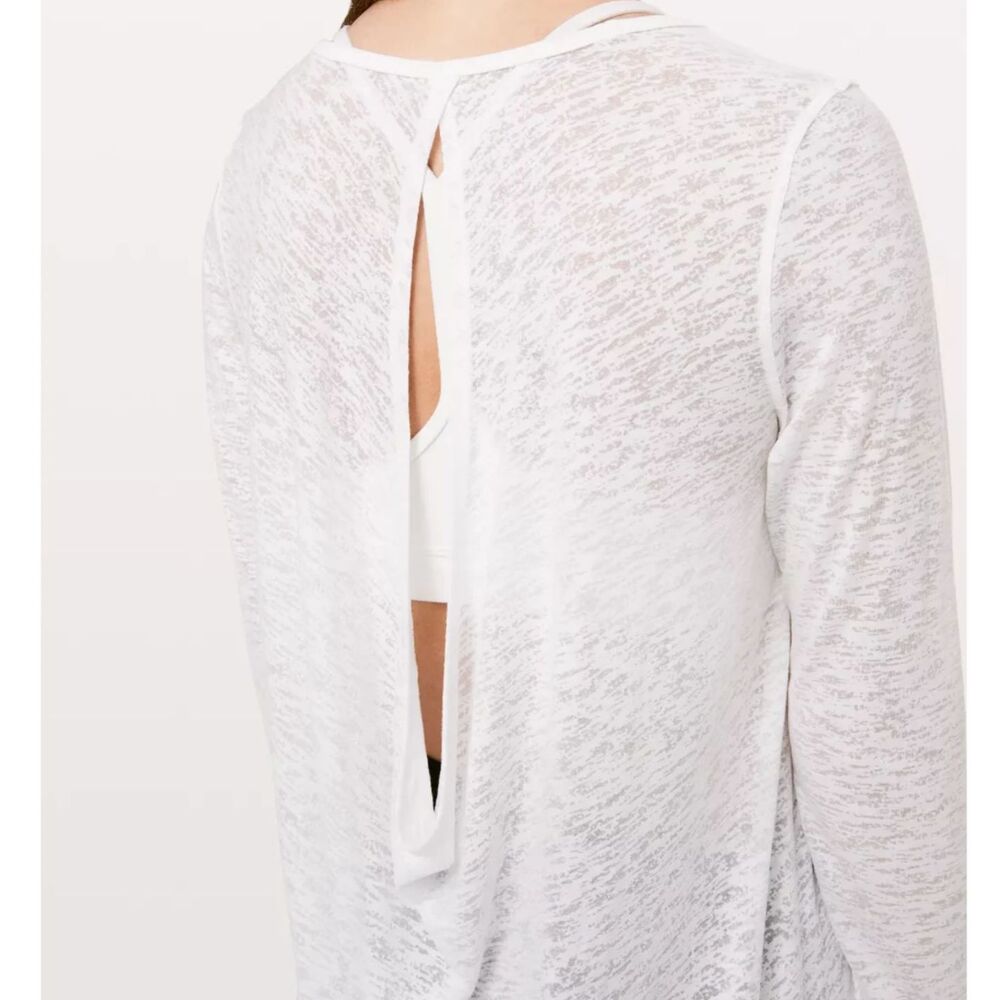 Lululemon Womens Long Sleeve Shirt Sz 6 White Open Keyhole Back Low Key Burnout - Picture 11 of 11